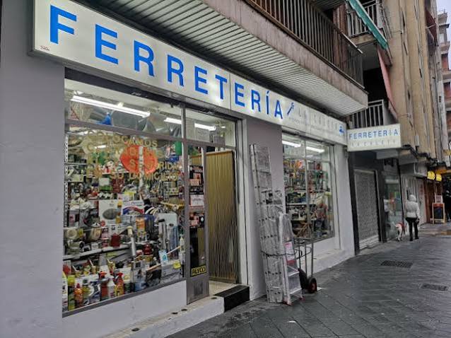 Ferretería Centro Foto 1